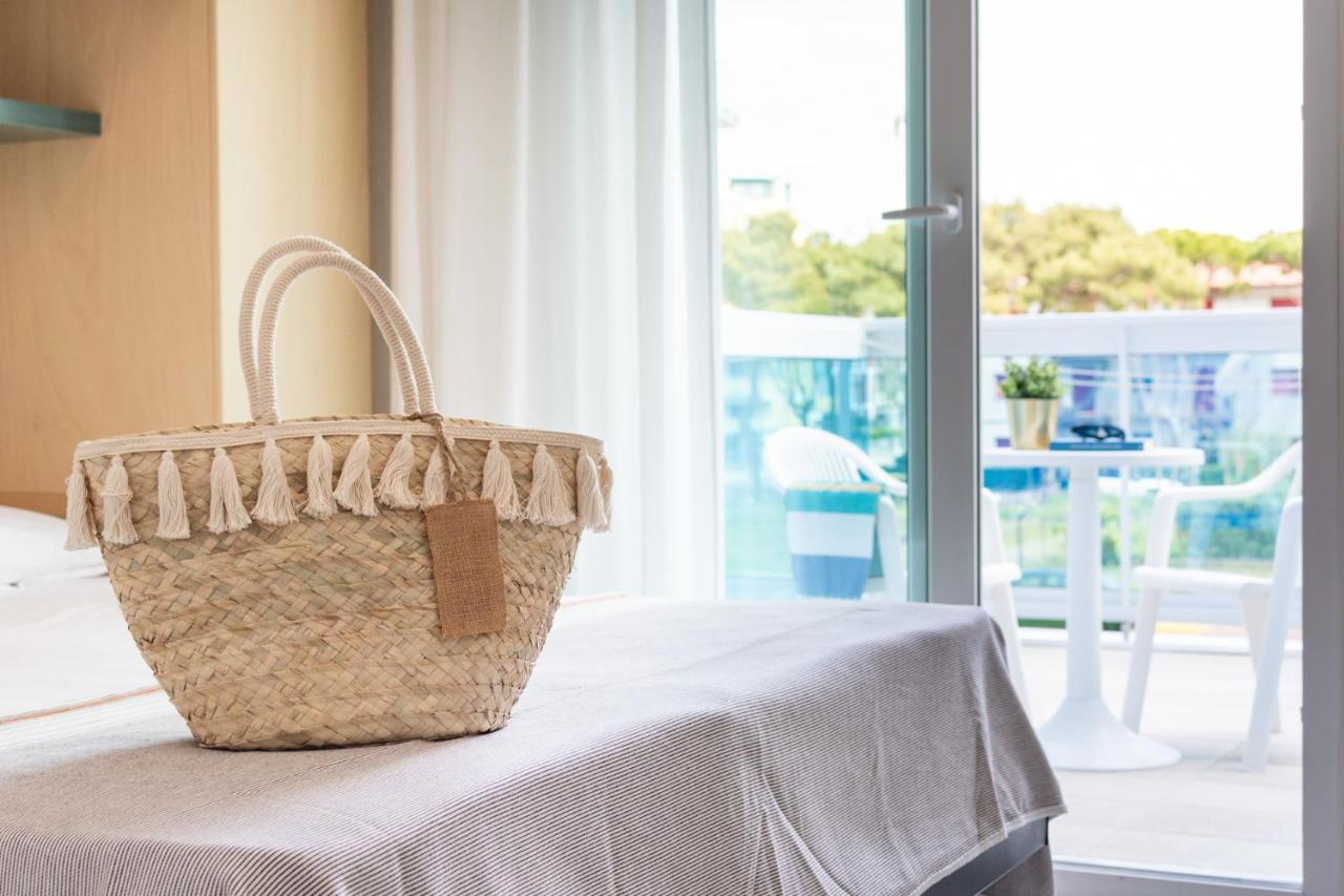 Hotel Ettoral Lido di Jesolo Bagian luar foto