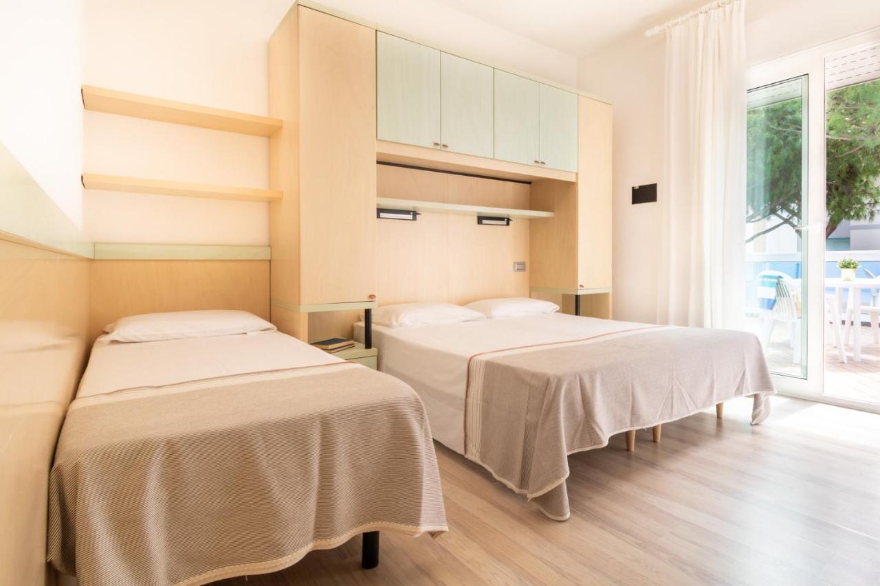 Hotel Ettoral Lido di Jesolo Bagian luar foto