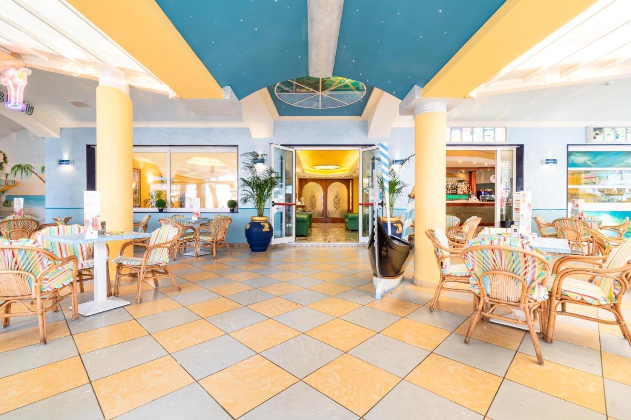 Hotel Ettoral Lido di Jesolo Bagian luar foto
