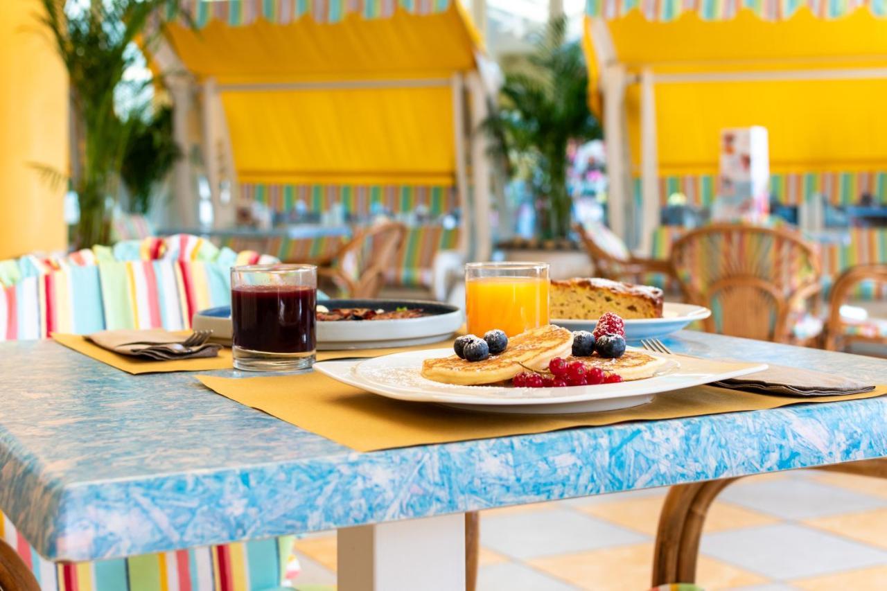 Hotel Ettoral Lido di Jesolo Bagian luar foto
