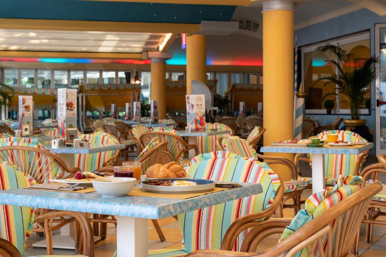 Hotel Ettoral Lido di Jesolo Bagian luar foto