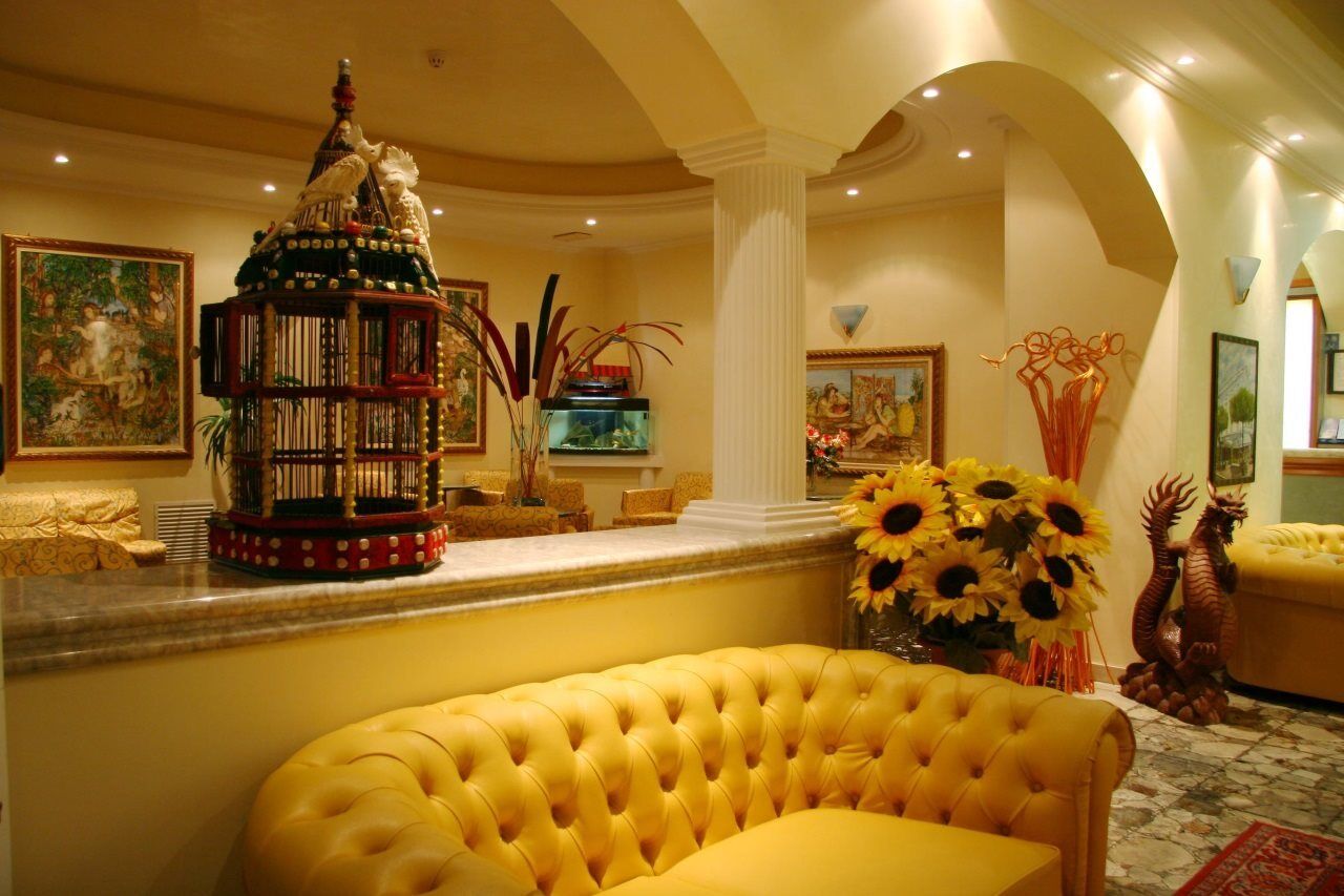 Hotel Ettoral Lido di Jesolo Bagian luar foto